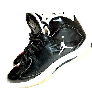 Jordan Aero Flight Vintage Y2K Black/White Metallic 25384-010 YOUTH SIZE 7